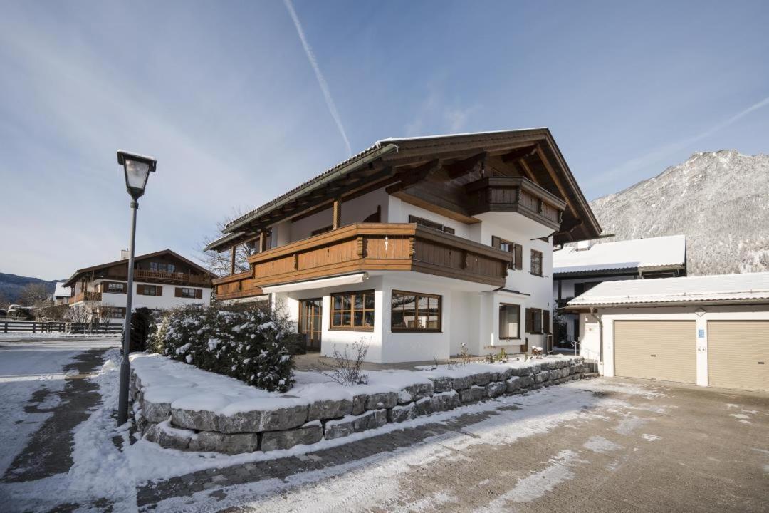 Ferienhaus Die 12 Mit 4 Schlafzimmern In Garmisch Exteriör bild